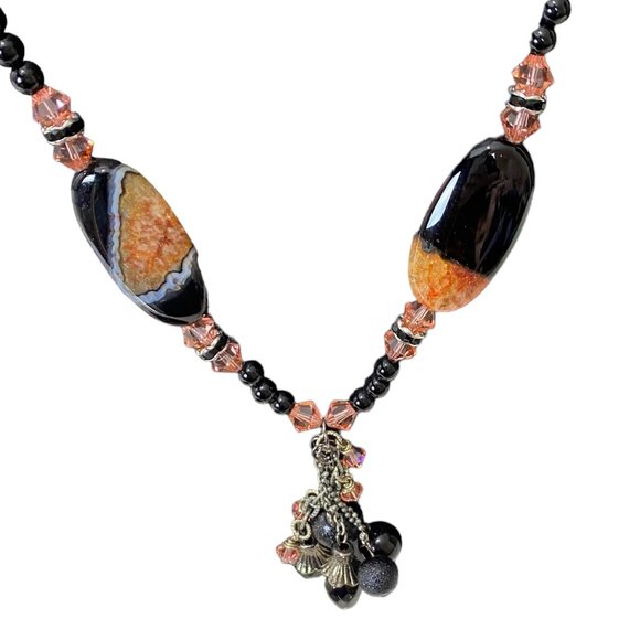 (4-111) NWOT Black & Orange Druzy Agate Long Necklace - One of a Kind - Handmade - Picture 8 of 9